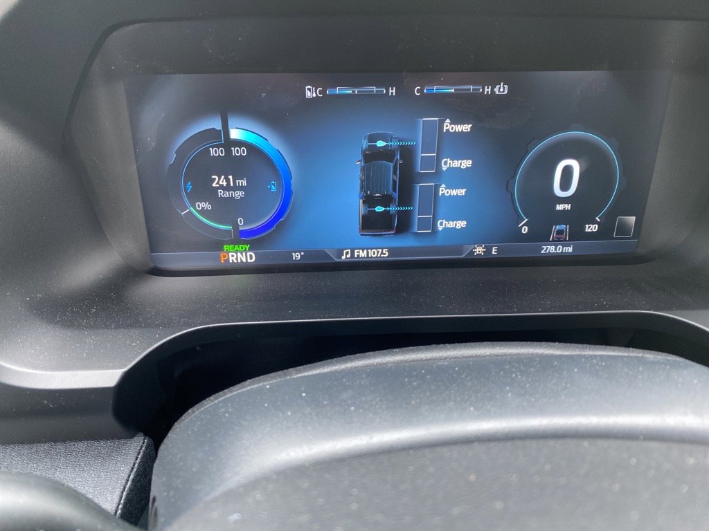 Used 2022 Ford F150 Lightning Lariat w/ Equipment Group 511A High image 12