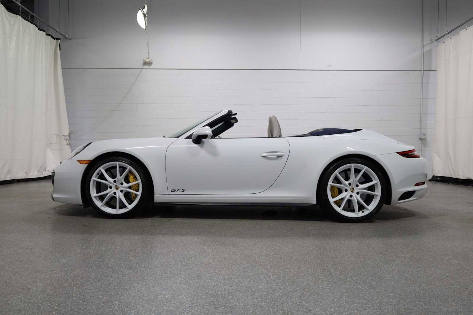 Certified 2018 Porsche 911 Carrera 4 GTS AWD/4WD image 2