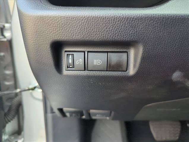 Certified 2025 Toyota RAV4 XLE FWD image 15