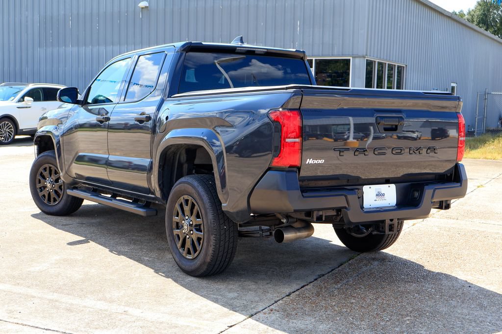 Used 2025 Toyota Tacoma SR RWD image 2