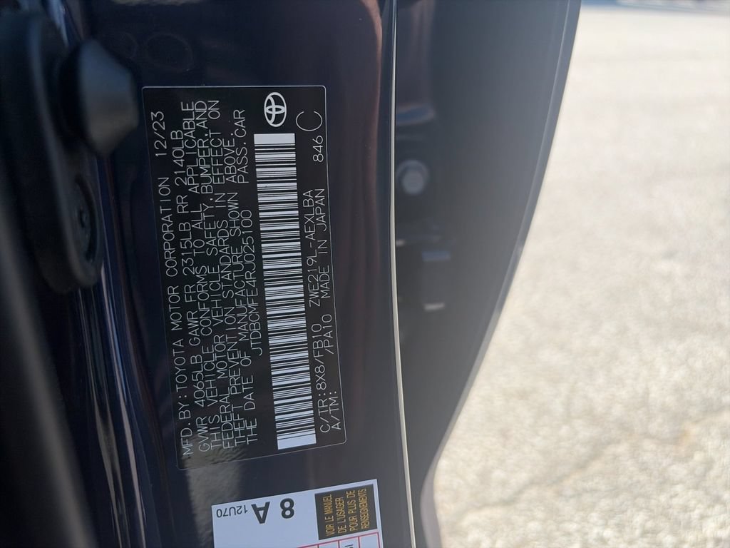 Used 2024 Toyota Corolla LE FWD image 34