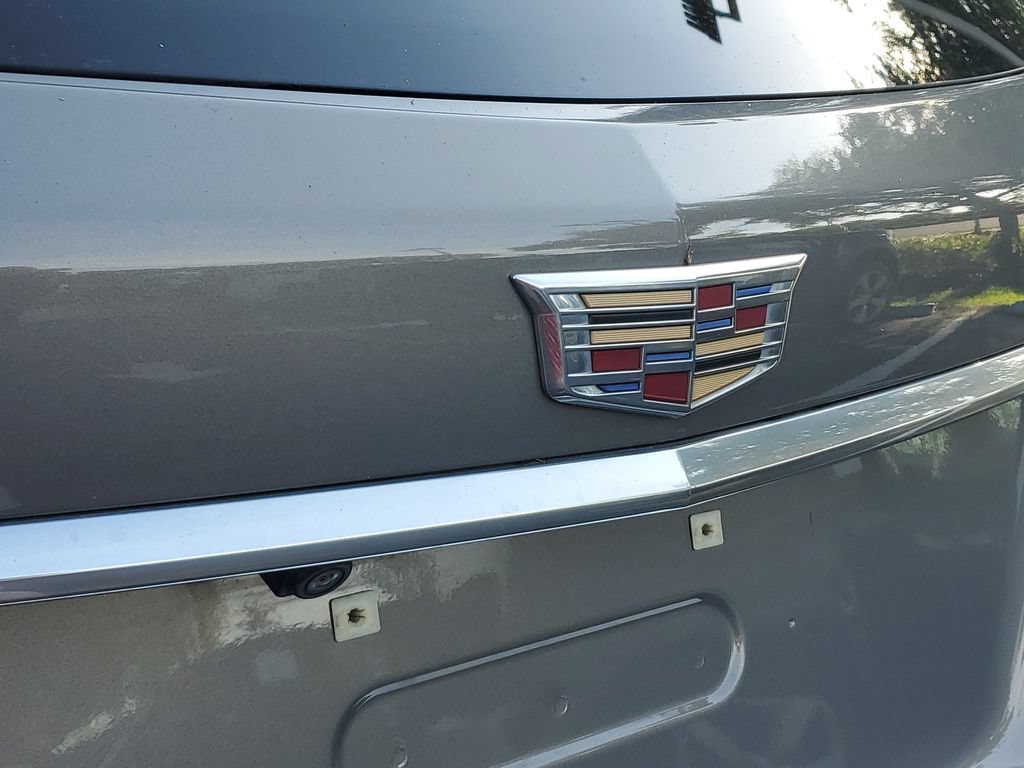 Certified 2018 Cadillac XT5 Luxury w/ Driver Awareness Package FWD image 28