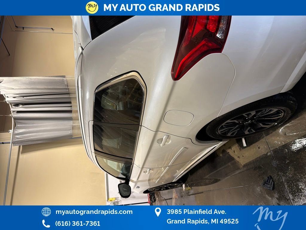 Used 2018 Mitsubishi Outlander SEL image 43