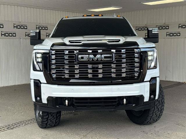 Used 2026 GMC Sierra 2500 Denali Ultimate AWD/4WD image 2