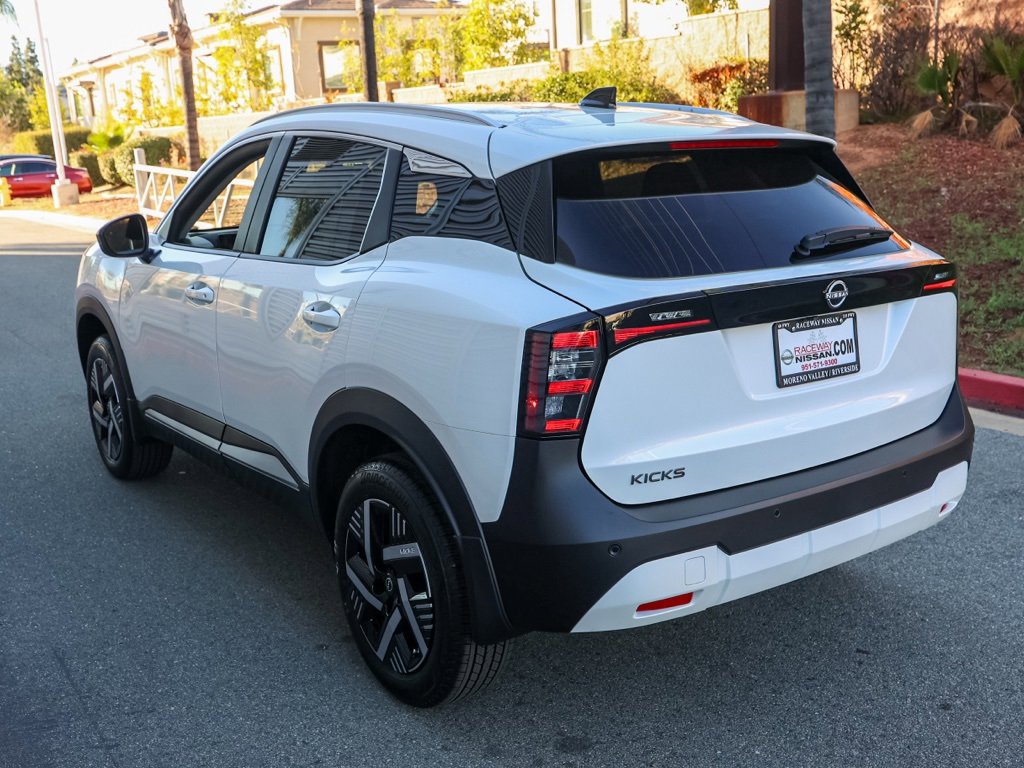 New 2026 Nissan Kicks SV image 6