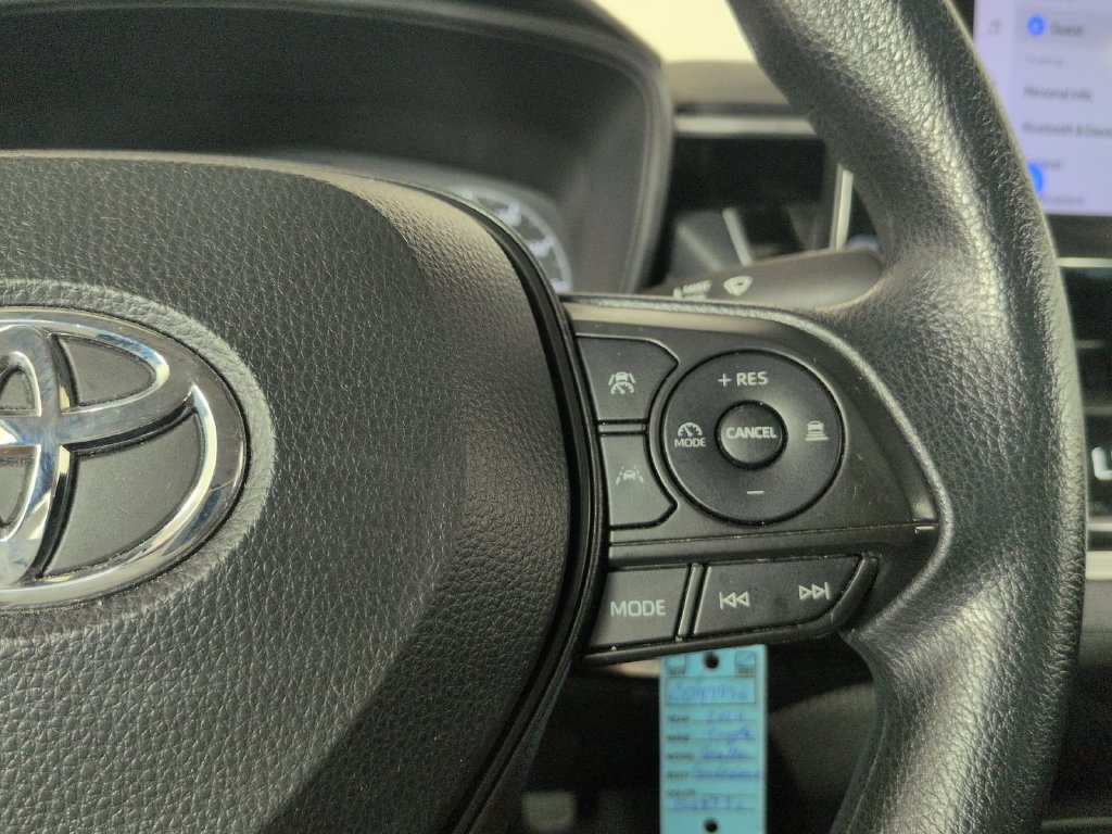 Used 2024 Toyota Corolla LE FWD image 41