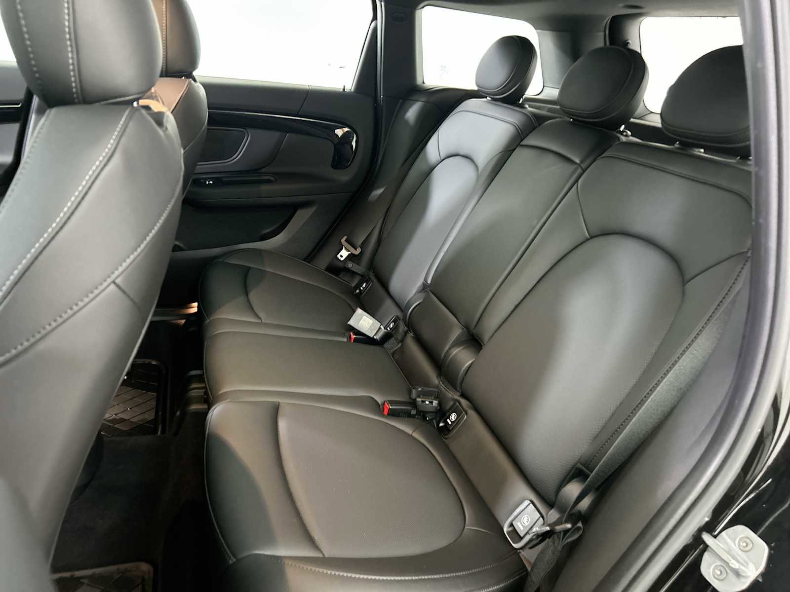 Used 2019 MINI Cooper Countryman S w/ Yin Yang Edition image 25