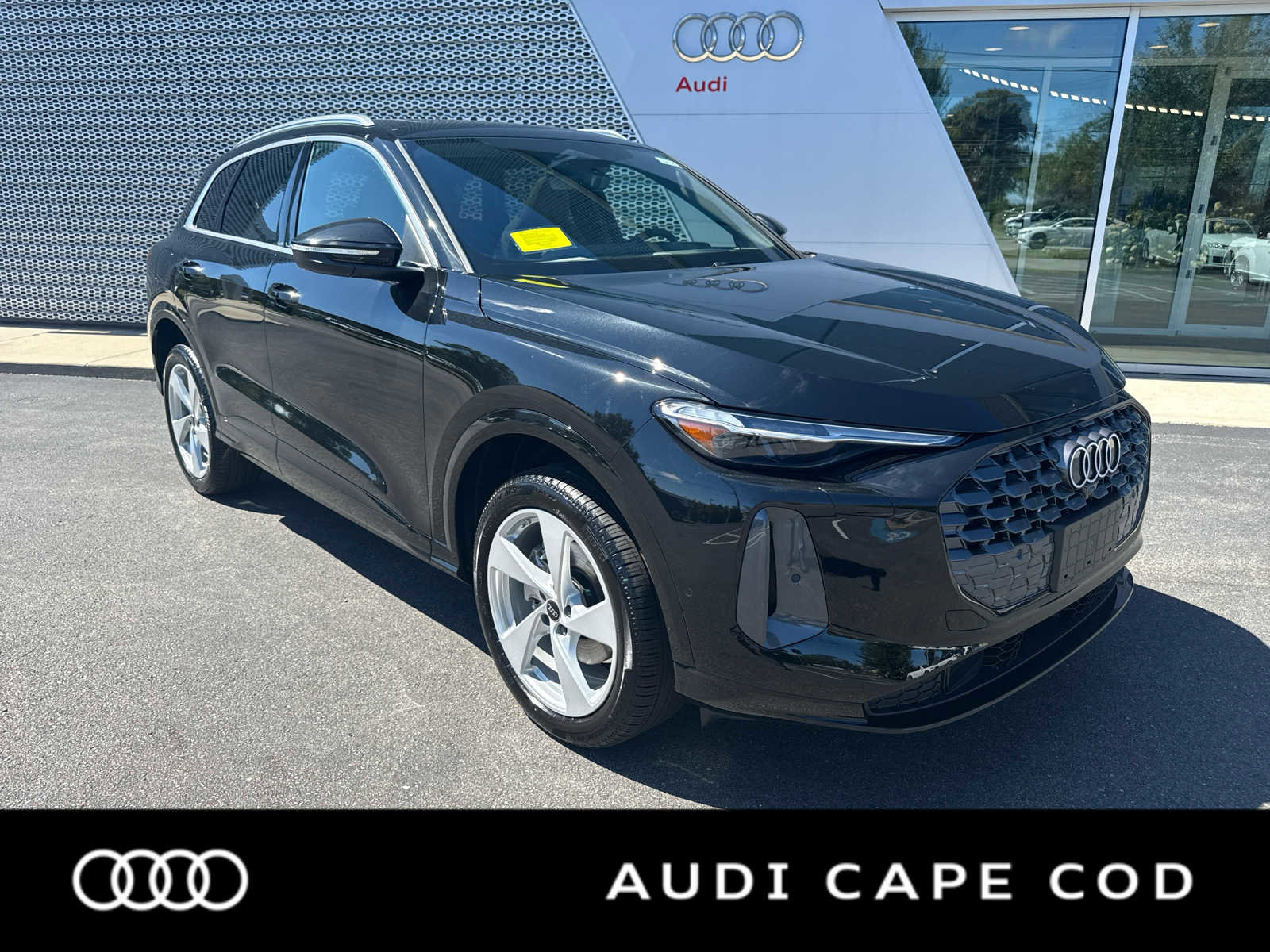 New 2025 Audi Q5 Premium Plus