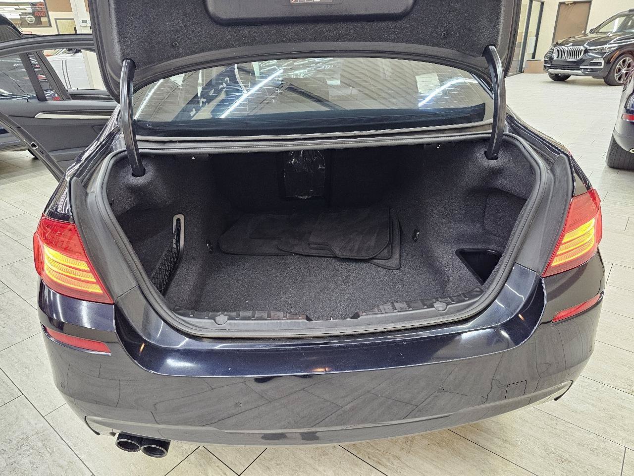 Used 2014 BMW 528i Sedan RWD image 13