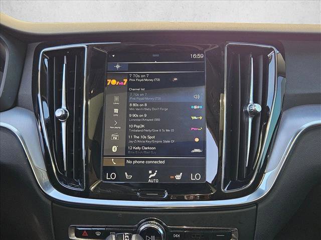Used 2019 Volvo S60 T5 Momentum w/ Premium Package FWD image 17