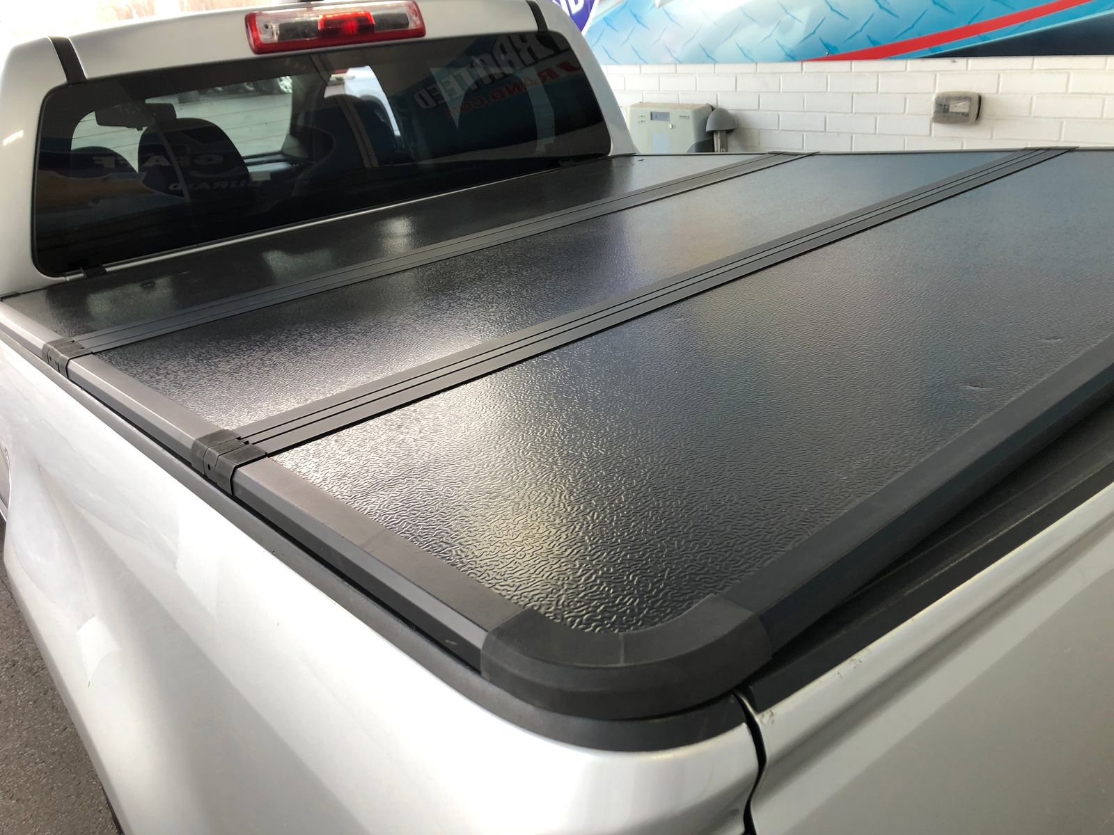 Used 2020 Chevrolet Colorado LT image 8