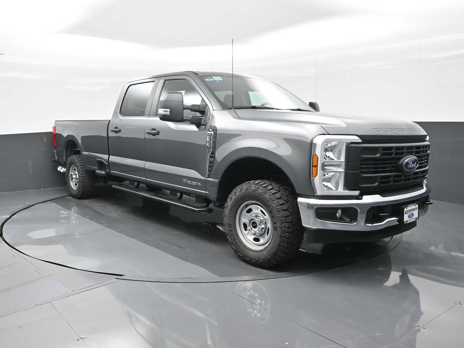 New 2026 Ford F350 XL w/ XL Off-Road Package image 2