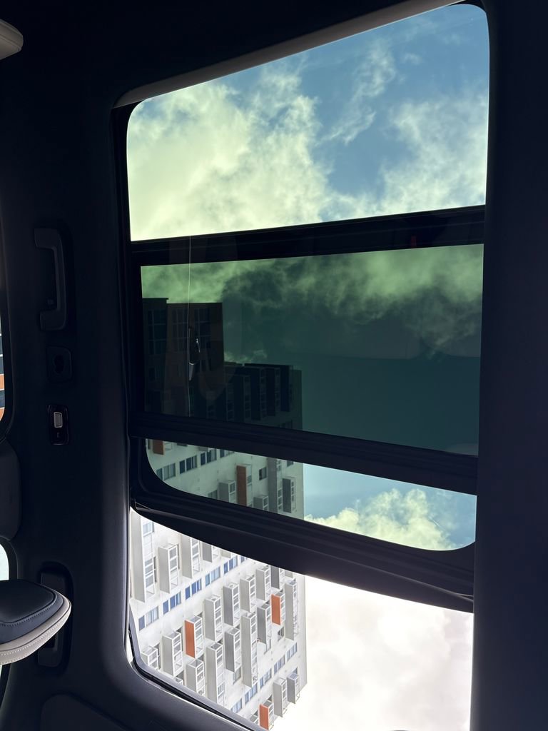 New 2026 Volvo XC90 T8 Core image 18