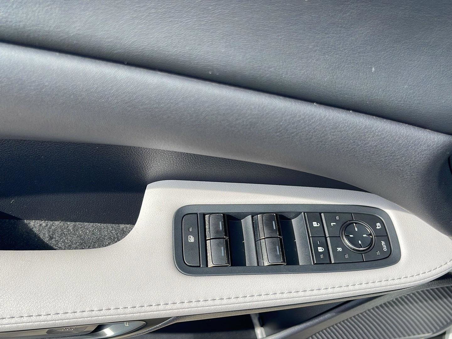 Used 2024 Lexus RX 350 Premium w/ Cold Area Package FWD image 22