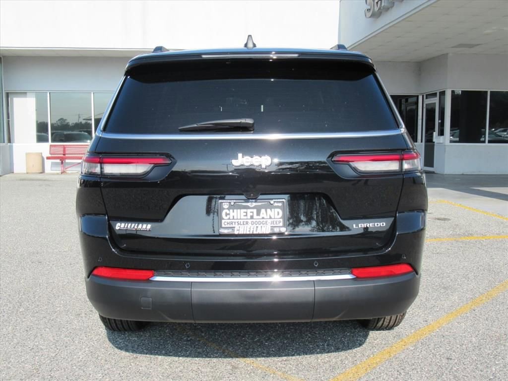 New 2025 Jeep Grand Cherokee L Laredo w/ Luxury Tech Group I image 5