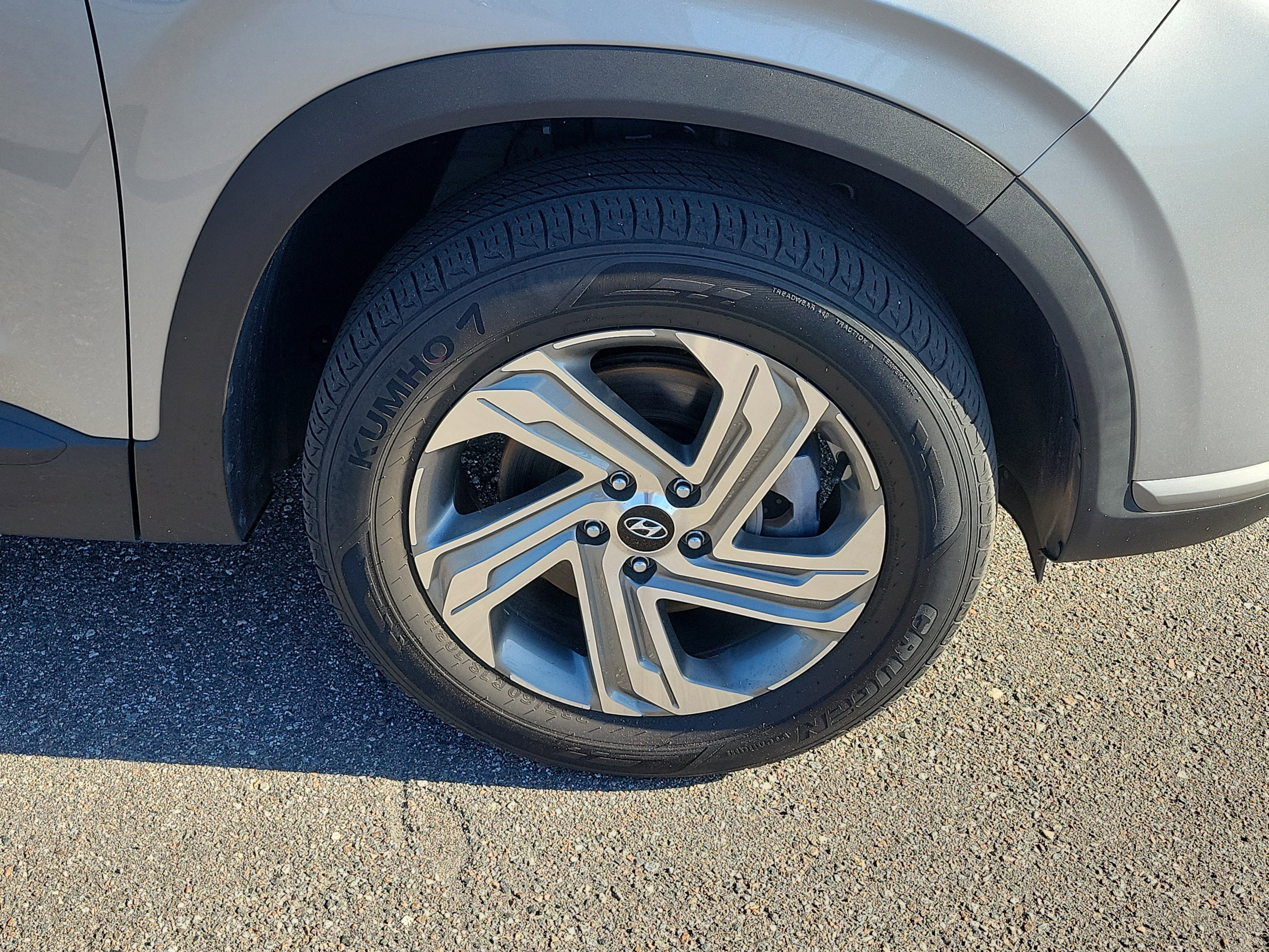 Used 2023 Hyundai Santa Fe SE w/ Cargo Package image 38