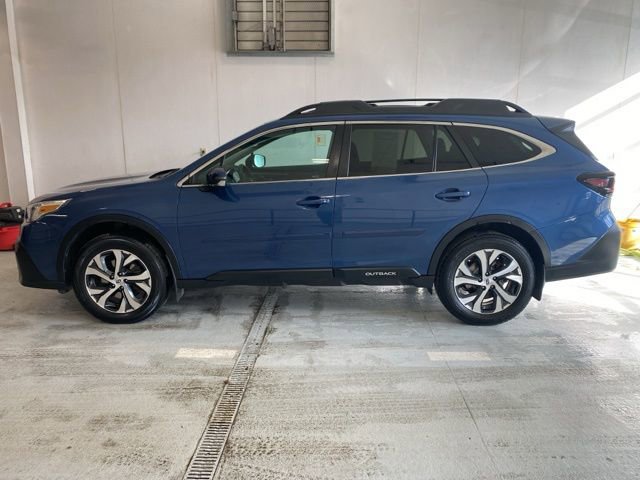 Used 2021 Subaru Outback Limited image 9