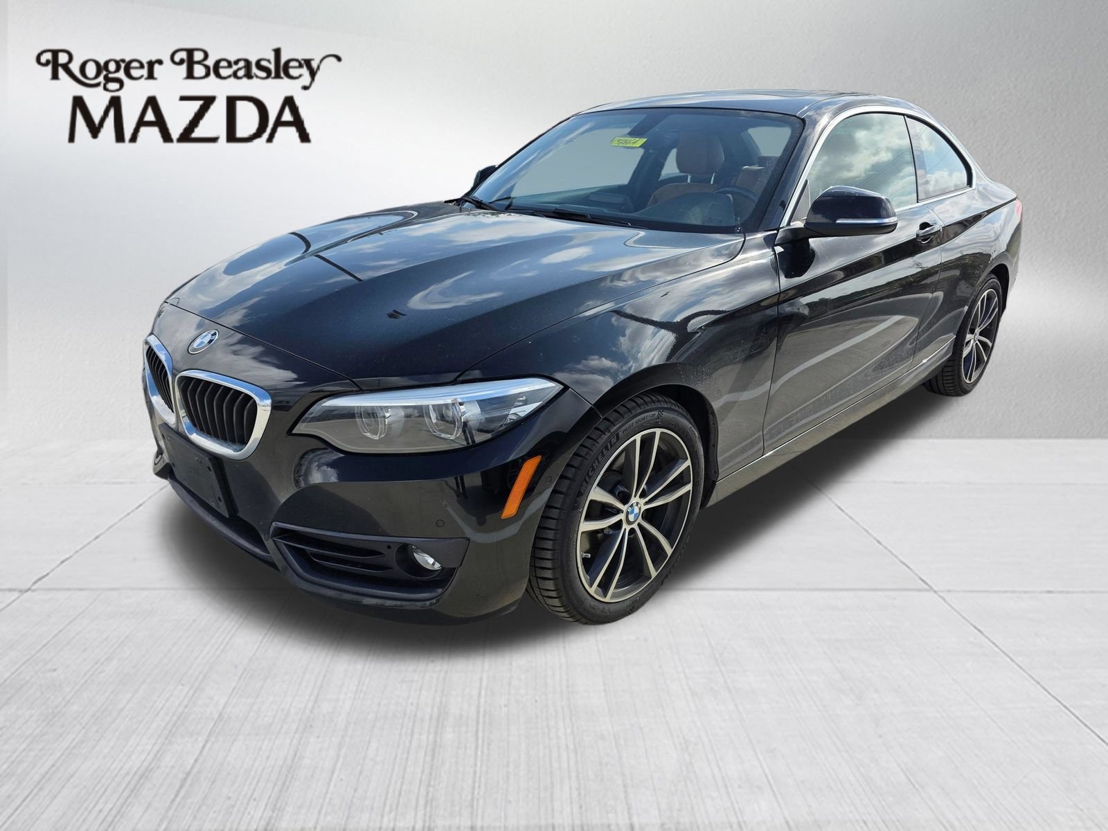 Used 2018 BMW 230i xDrive Coupe AWD/4WD image 1