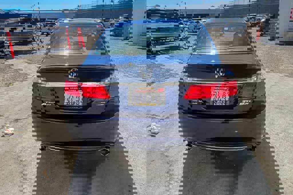 Used 2014 Honda Accord Sport image 9
