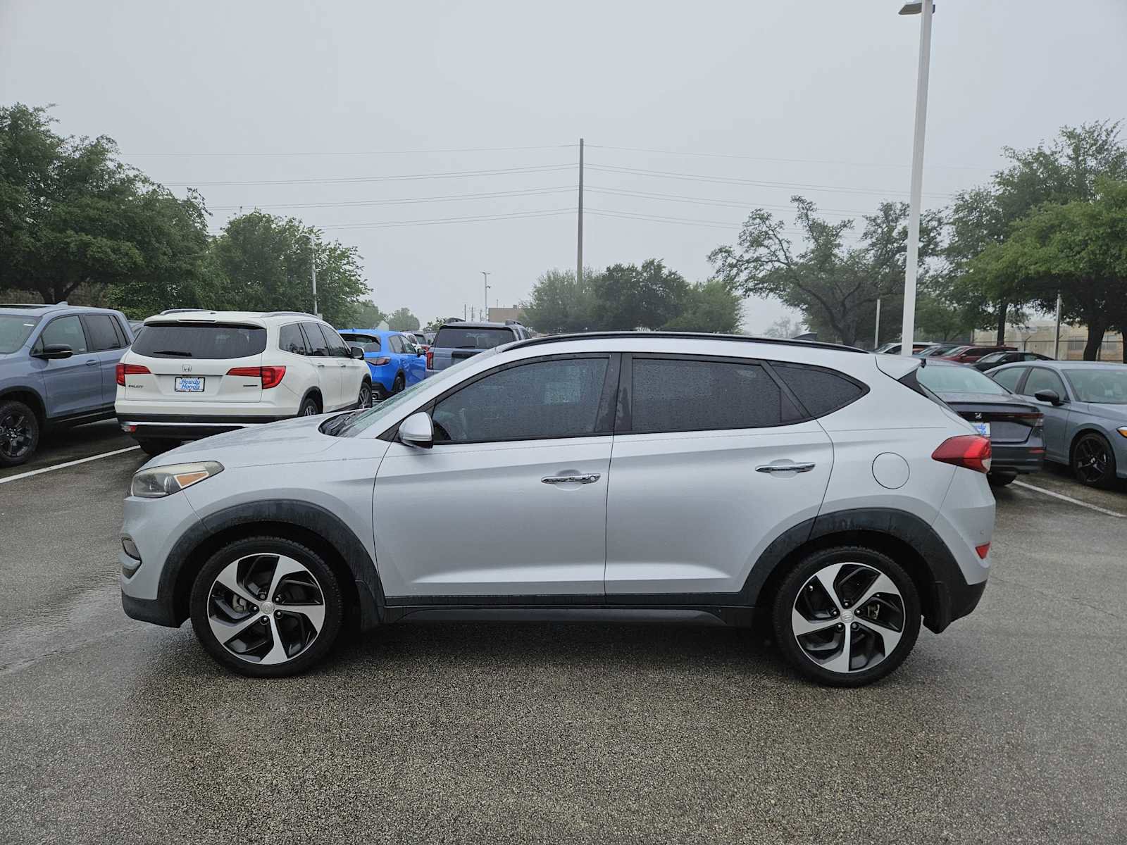 Used 2016 Hyundai Tucson Limited w/ Option Group 03 image 4
