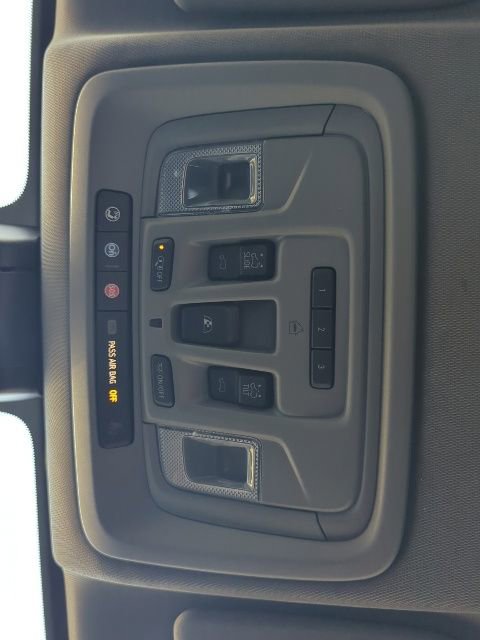 Used 2023 GMC Sierra 2500 Denali w/ Denali Ultimate Package image 13
