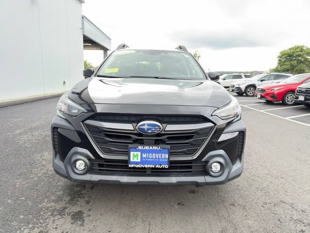 Used 2023 Subaru Outback Premium AWD/4WD image 5