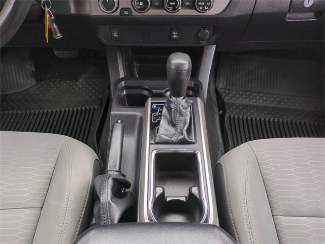 Used 2016 Toyota Tacoma SR5 w/ SR5 Appearance Package (SN) image 19