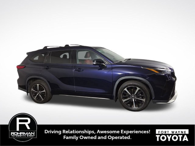 Used 2021 Toyota Highlander XSE AWD/4WD image 6