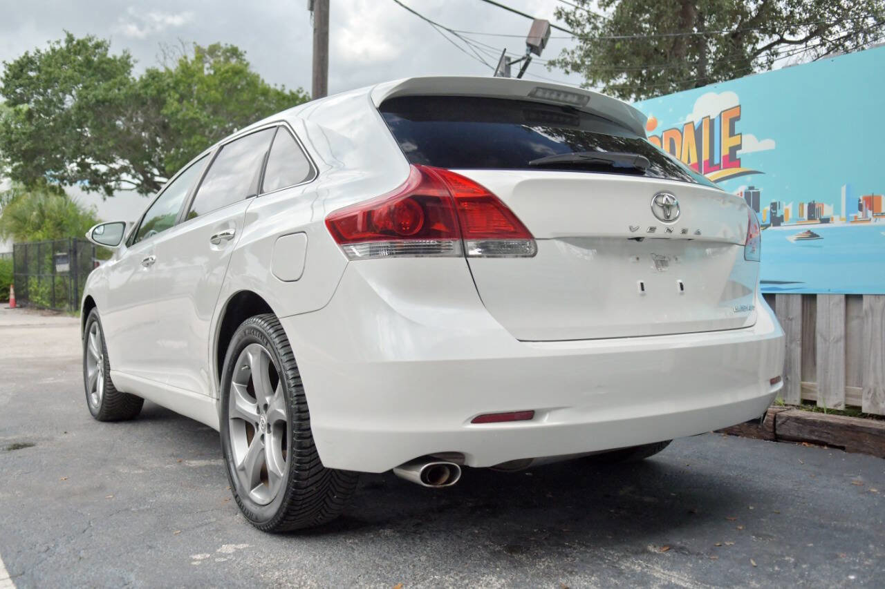 Used 2013 Toyota Venza Limited w/ Tow Prep Pkg image 7