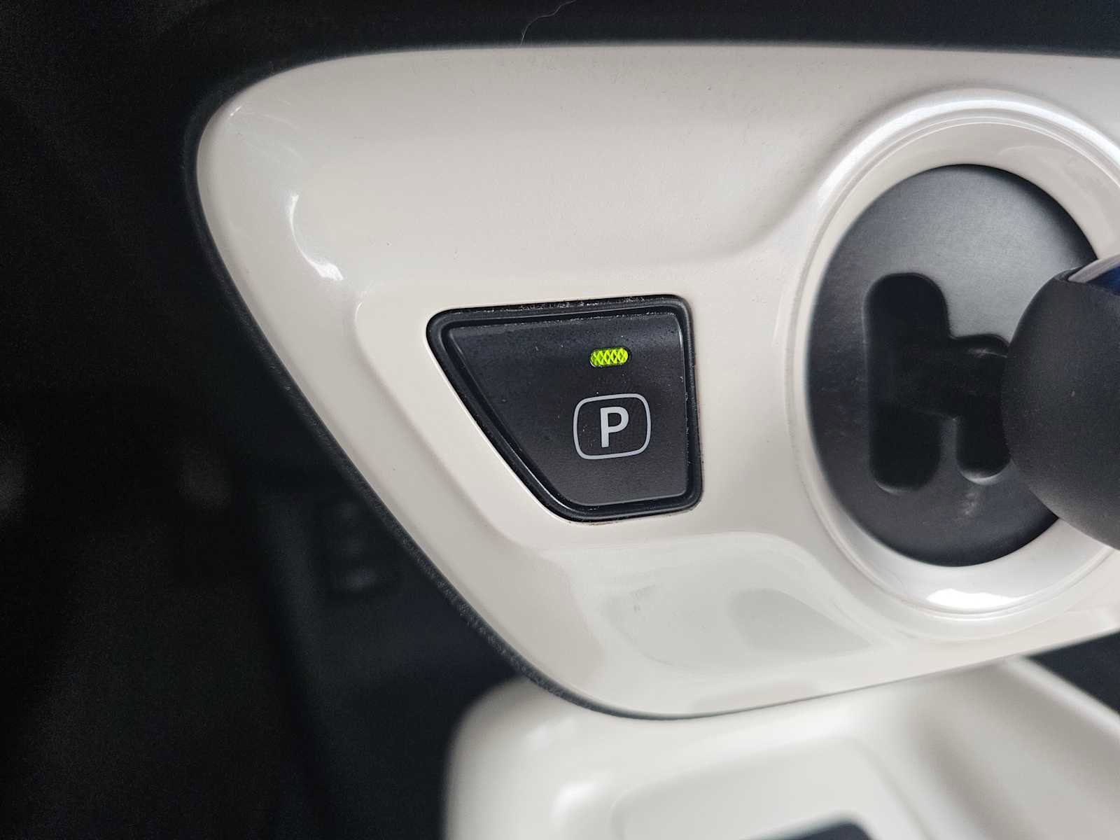 Used 2016 Toyota Prius Four image 33