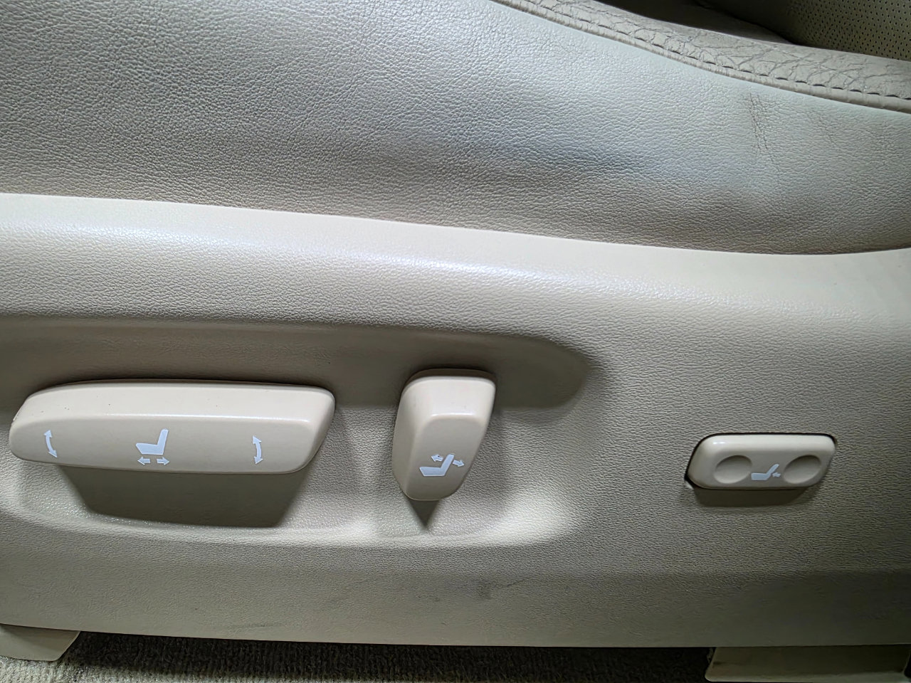 Used 2013 Lexus RX 350 2WD image 17