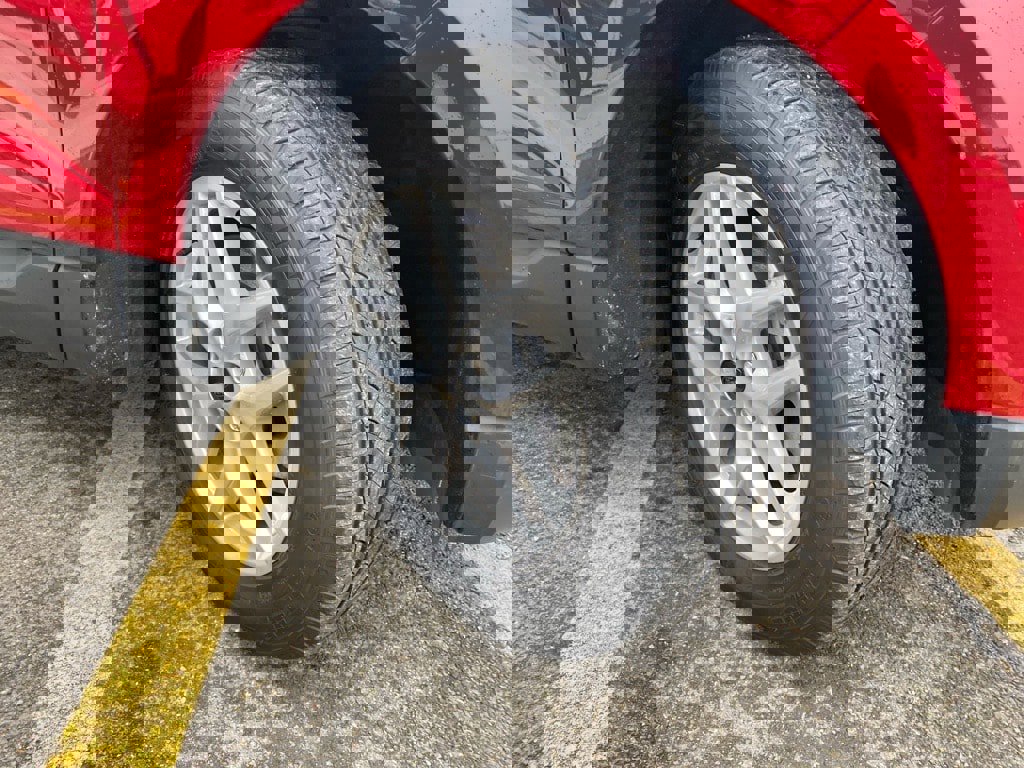 Used 2024 Ford Edge SEL w/ Convenience Package image 25