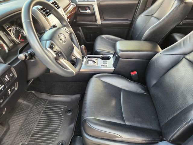 Used 2022 Toyota 4Runner Limited AWD/4WD image 9