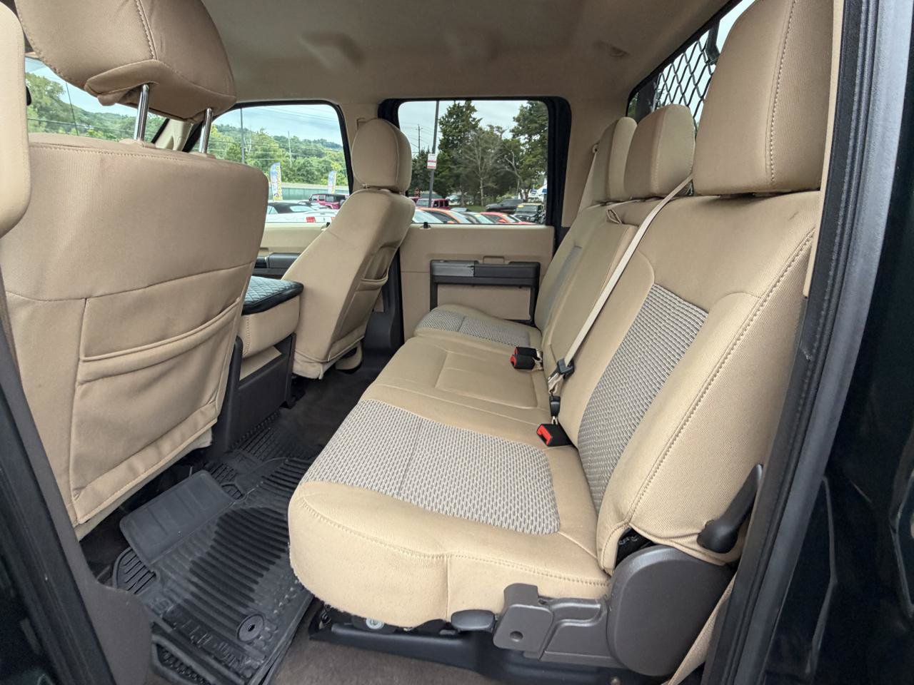 Used 2016 Ford F450 XLT w/ XLT Premium Package AWD/4WD image 33