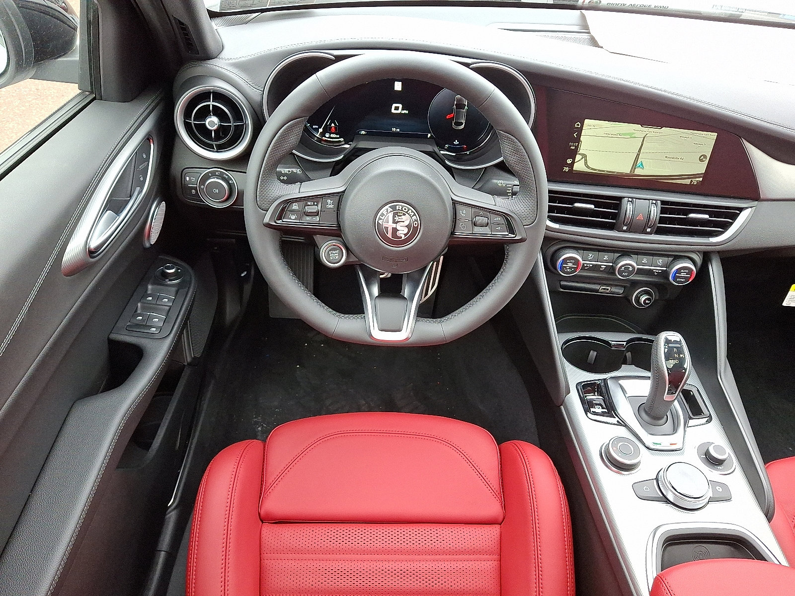 New 2026 Alfa Romeo Giulia AWD image 7