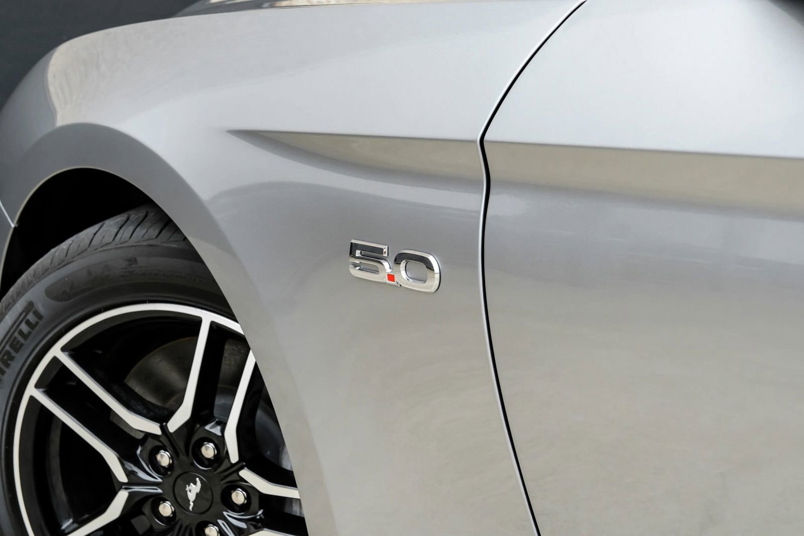 Used 2022 Ford Mustang GT RWD image 48