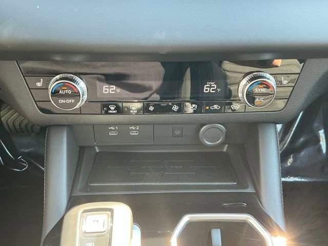 New 2025 Mitsubishi Outlander Trail Edition image 8