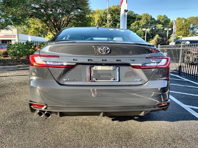 Used 2026 Toyota Camry SE FWD image 7