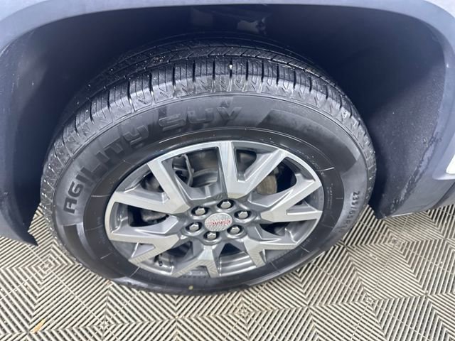 Used 2021 GMC Acadia SLE image 10