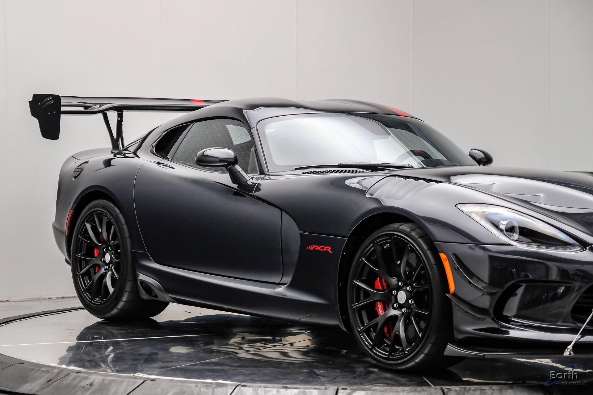 Used 2017 Dodge Viper ACR w/ Extreme Aero Package RWD image 34