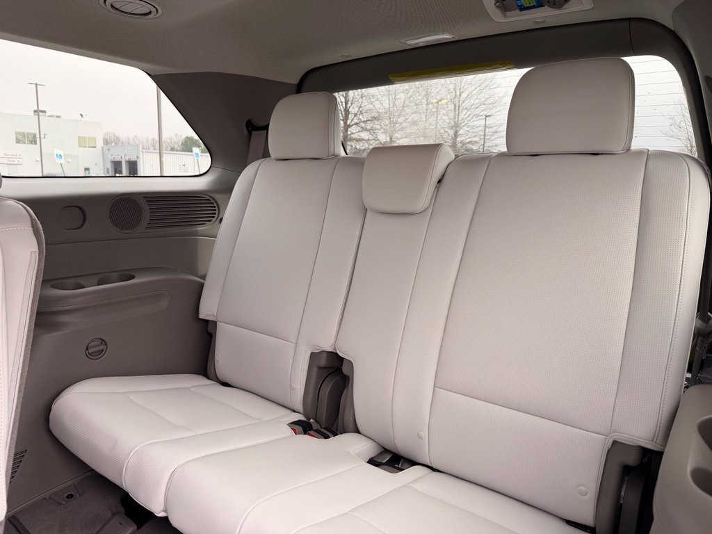 New 2027 Hyundai Palisade Limited FWD image 28