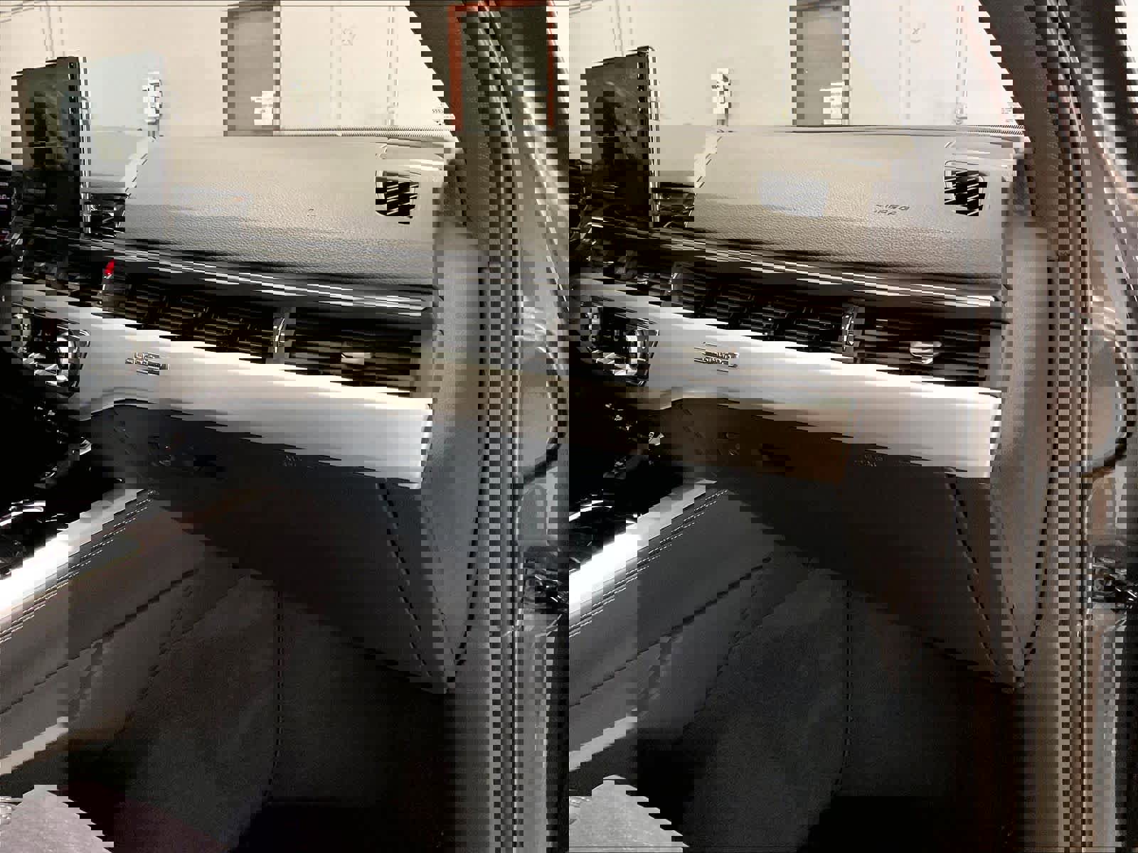 Certified 2023 Audi A4 2.0T Premium Plus w/ Premium Plus Package image 16