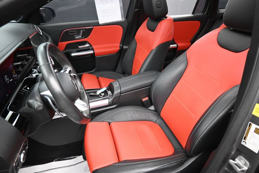 Used 2024 Mercedes-Benz GLA 35 AMG 4MATIC image 31