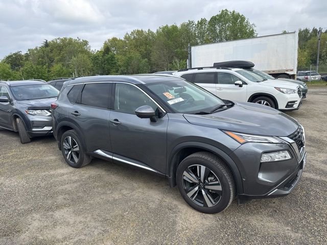 Used 2023 Nissan Rogue SL w/ SL Premium Package AWD/4WD image 18