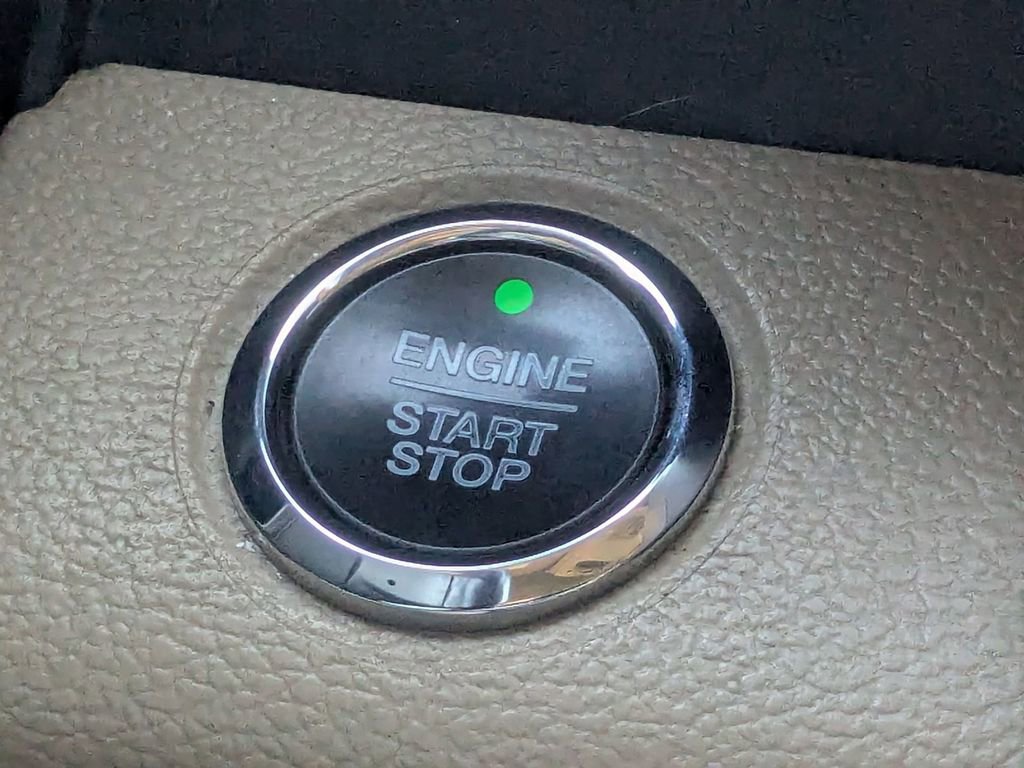 Used 2019 Ford F250 Lariat w/ Lariat Ultimate Package image 21