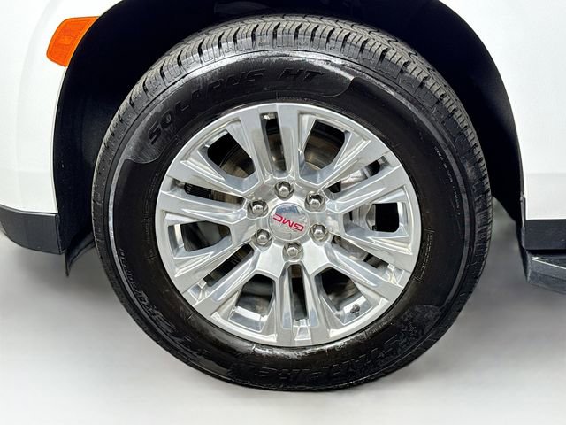Used 2024 GMC Yukon Denali AWD/4WD image 32