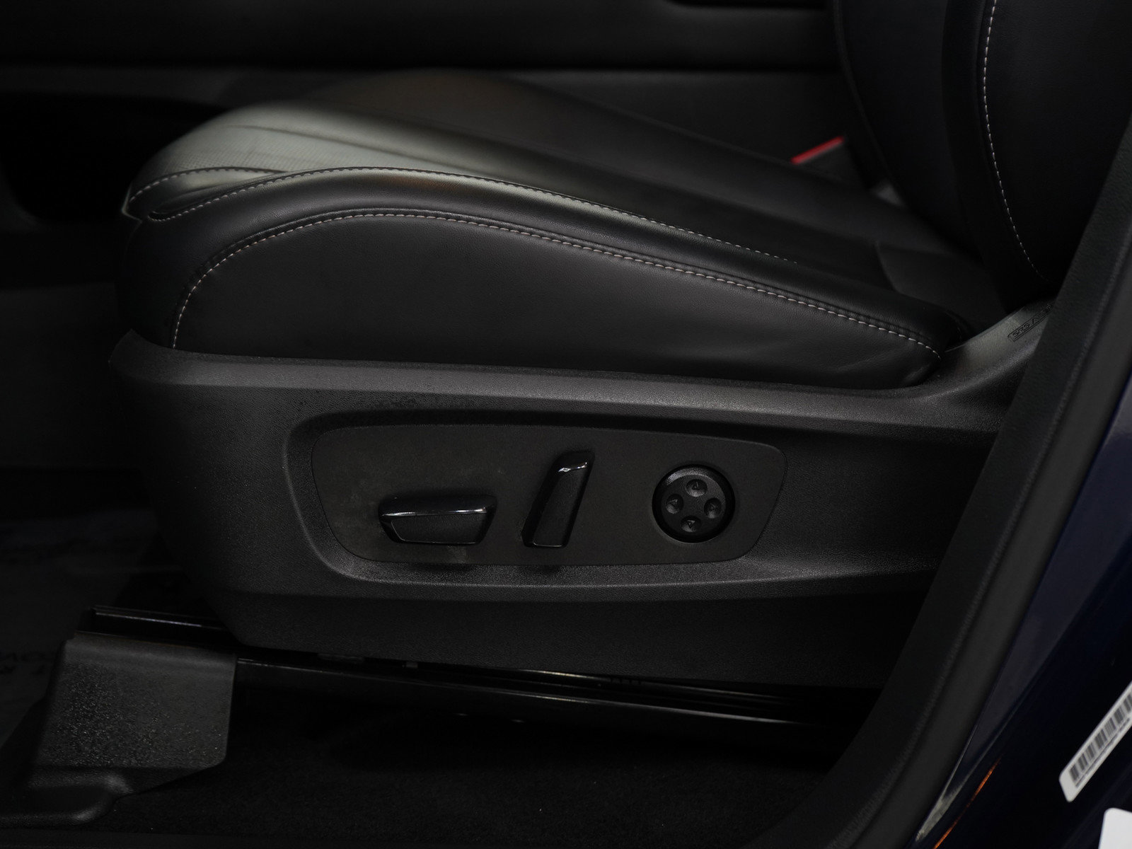 Used 2023 INFINITI QX60 Pure image 20