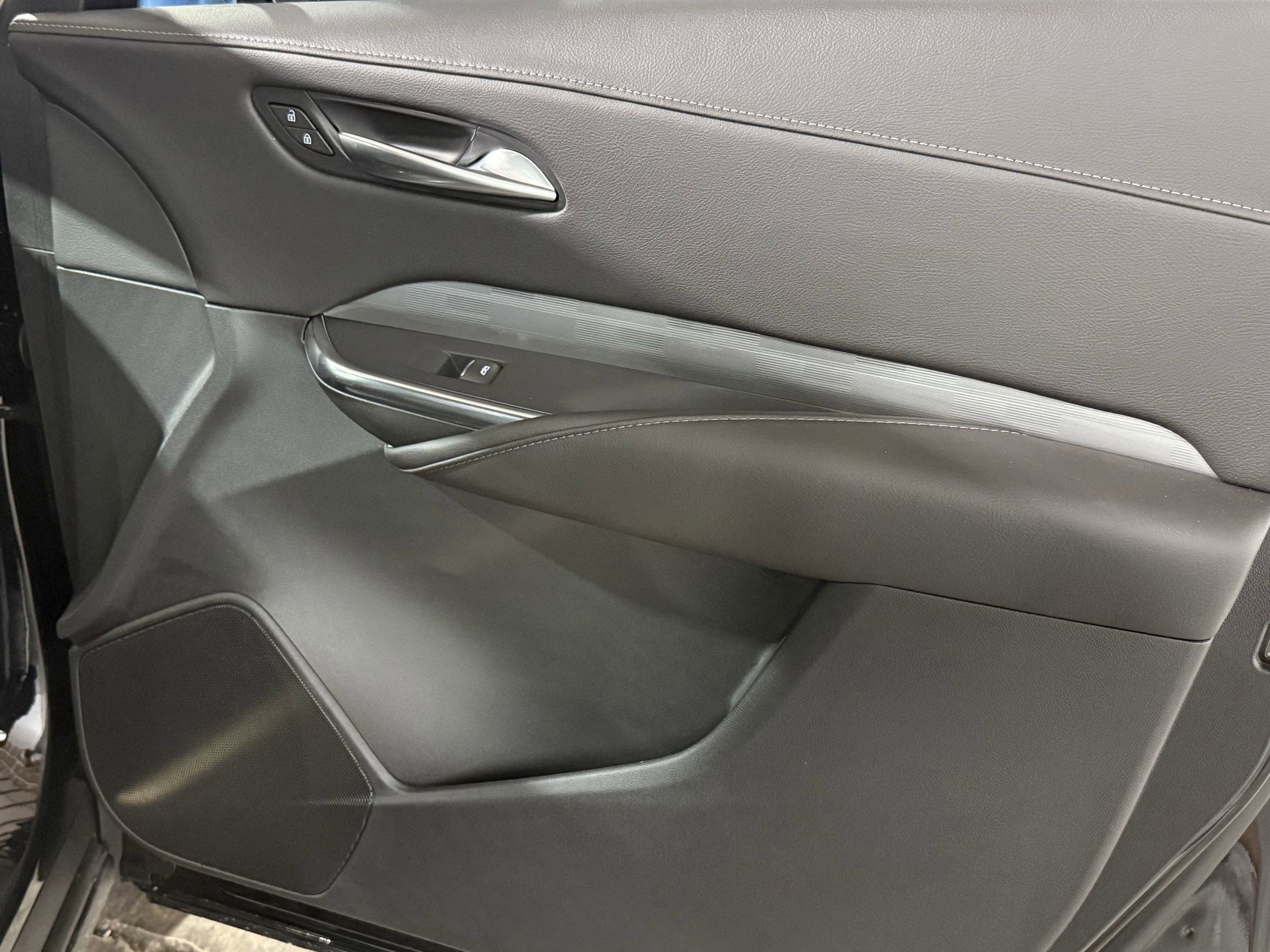 New 2025 Cadillac XT4 Premium Luxury image 44