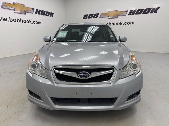 Used 2012 Subaru Legacy 3.6R Limited w/ Utility Pkg 1 AWD/4WD image 2