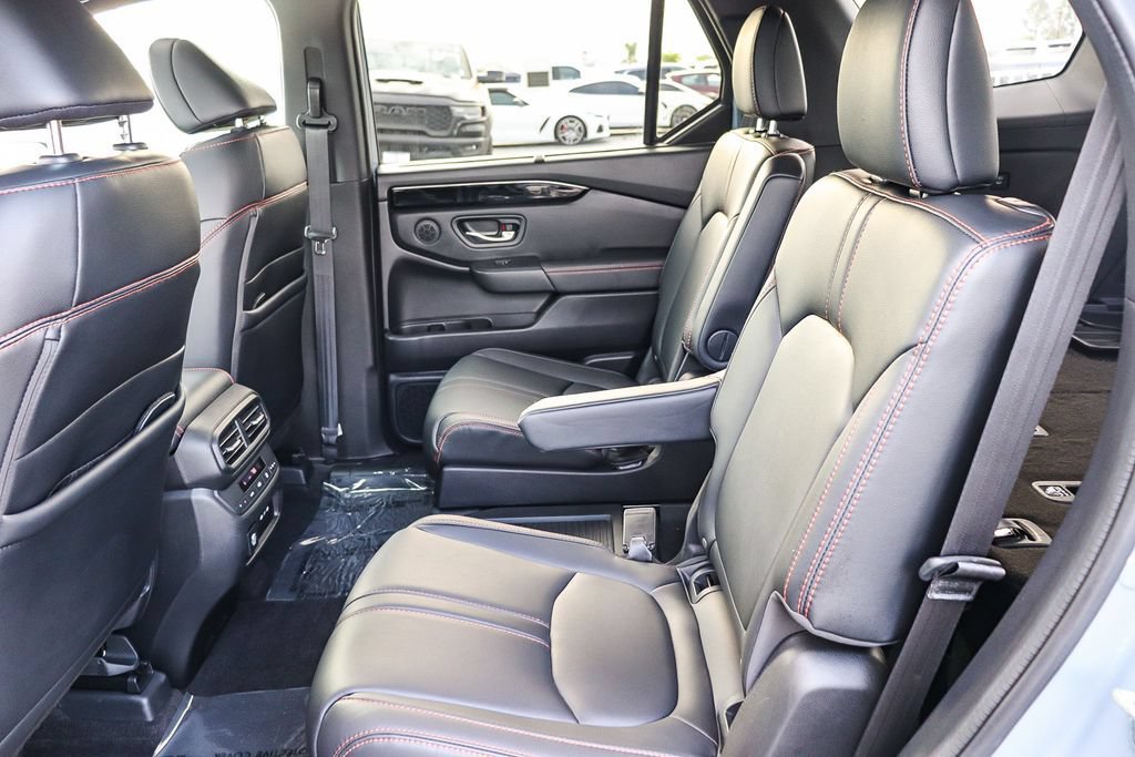Used 2024 Honda Pilot TrailSport image 22